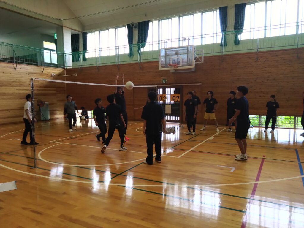 青年女性部バレーボール大会の様子